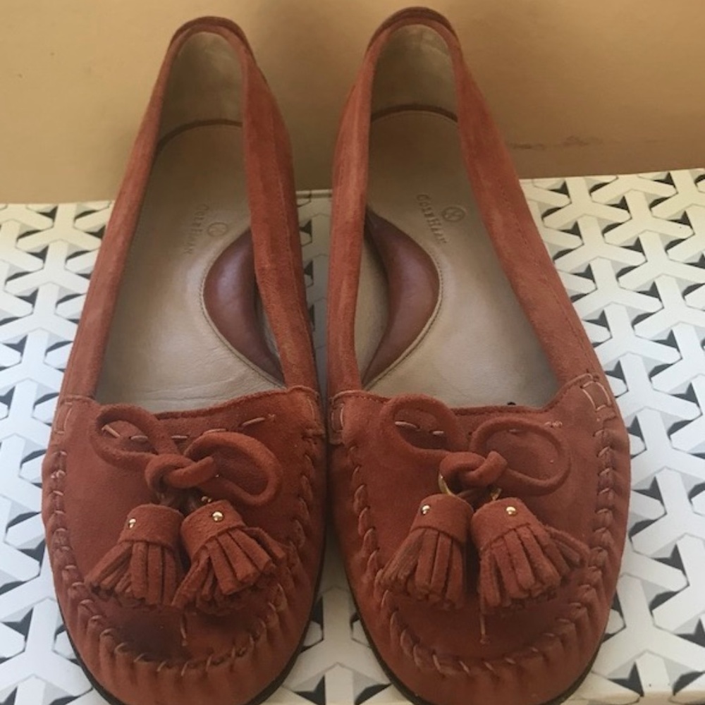 Cole Hann Suede loafers